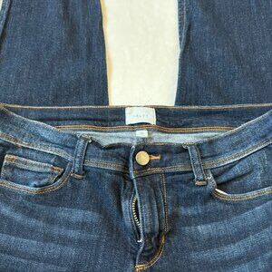 ID:23 low rise skinny jeans size 28